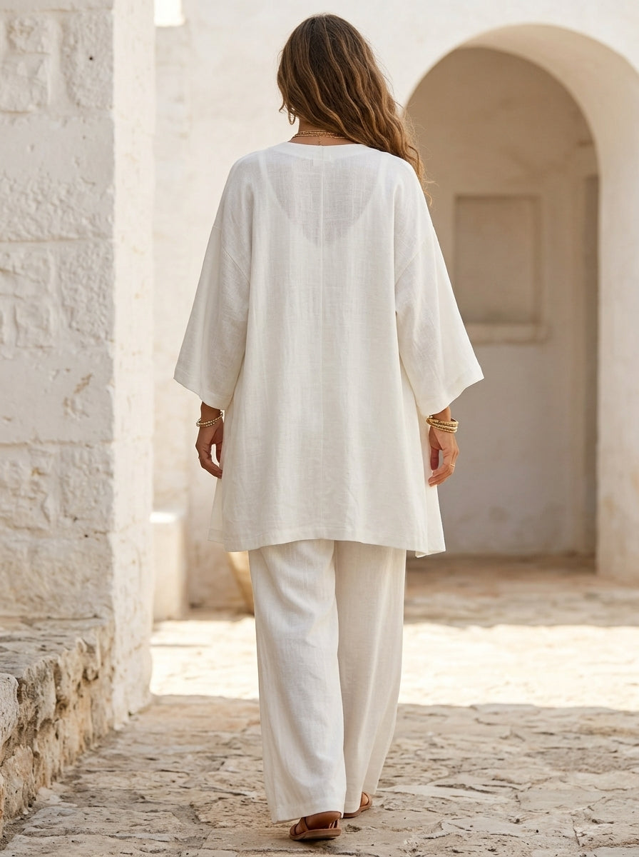 Détail du pantalon large à taille élastiquée de l'ensemble Joséphine
